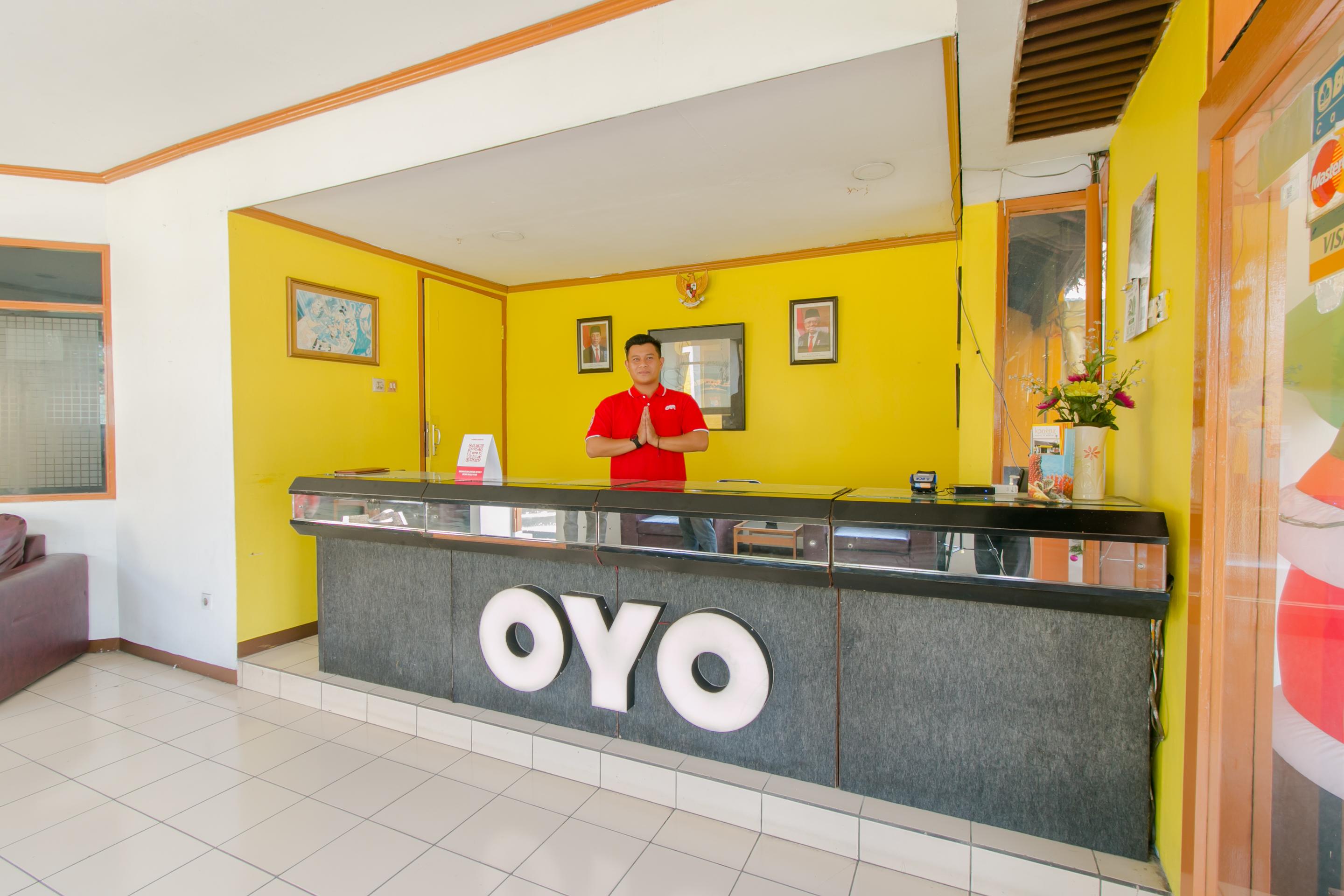 Oyo 1996 Koneng Hotel Cibodas Экстерьер фото