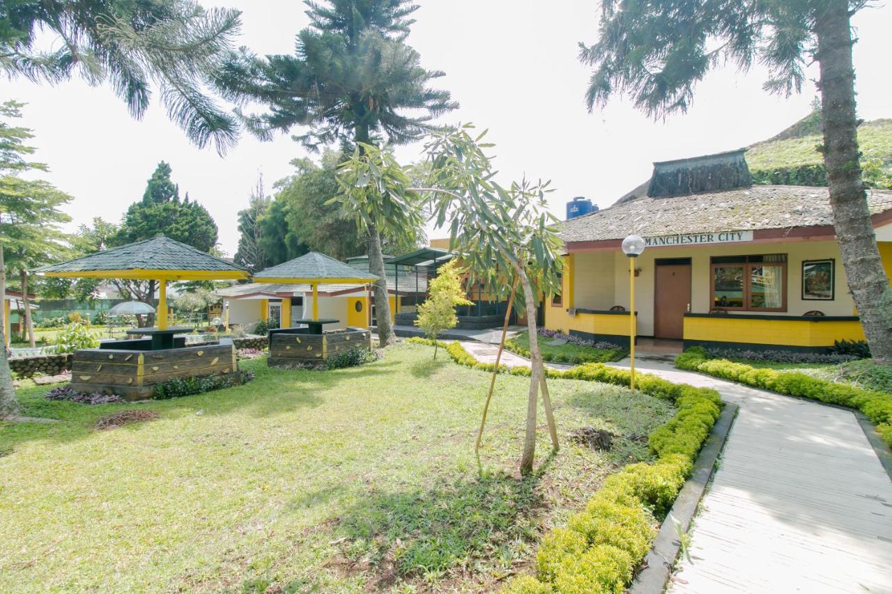 Oyo 1996 Koneng Hotel Cibodas Экстерьер фото